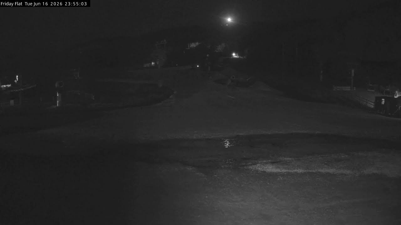 Thredbo Friday Flat Live snow cam captured at 16 June 2026 at 11:55 pm AEST