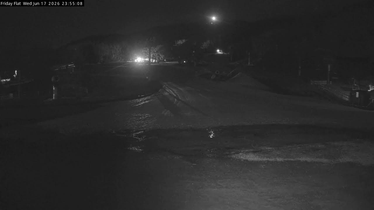 Thredbo Friday Flat Live snow cam captured at 17 June 2026 at 11:55 pm AEST