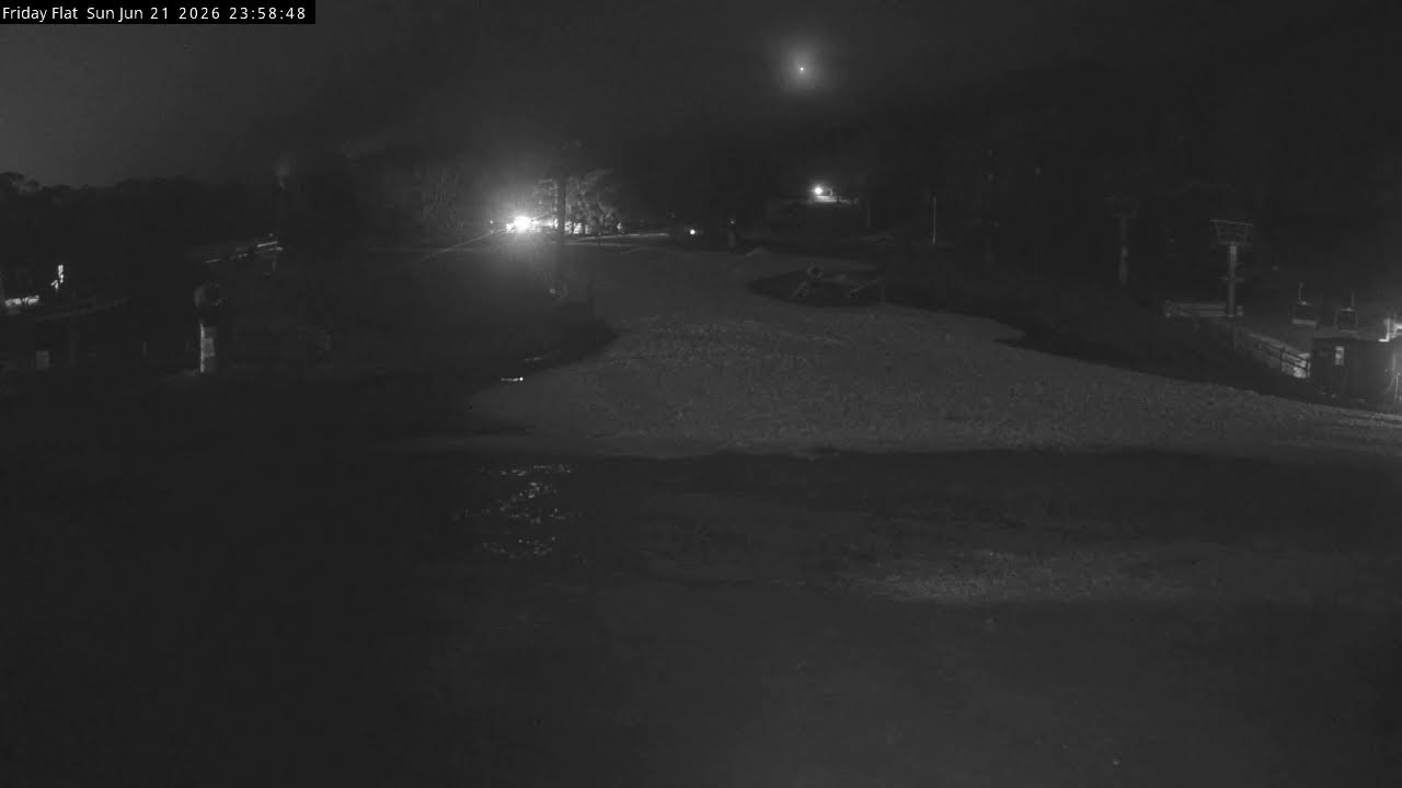 Thredbo Friday Flat Live snow cam captured at 21 June 2026 at 11:59 pm AEST
