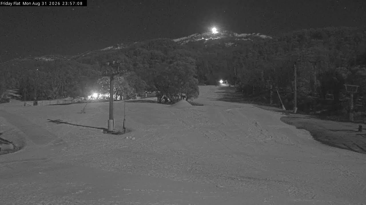 Thredbo Friday Flat Live snow cam captured at 31 August 2026 at 11:57 pm AEST