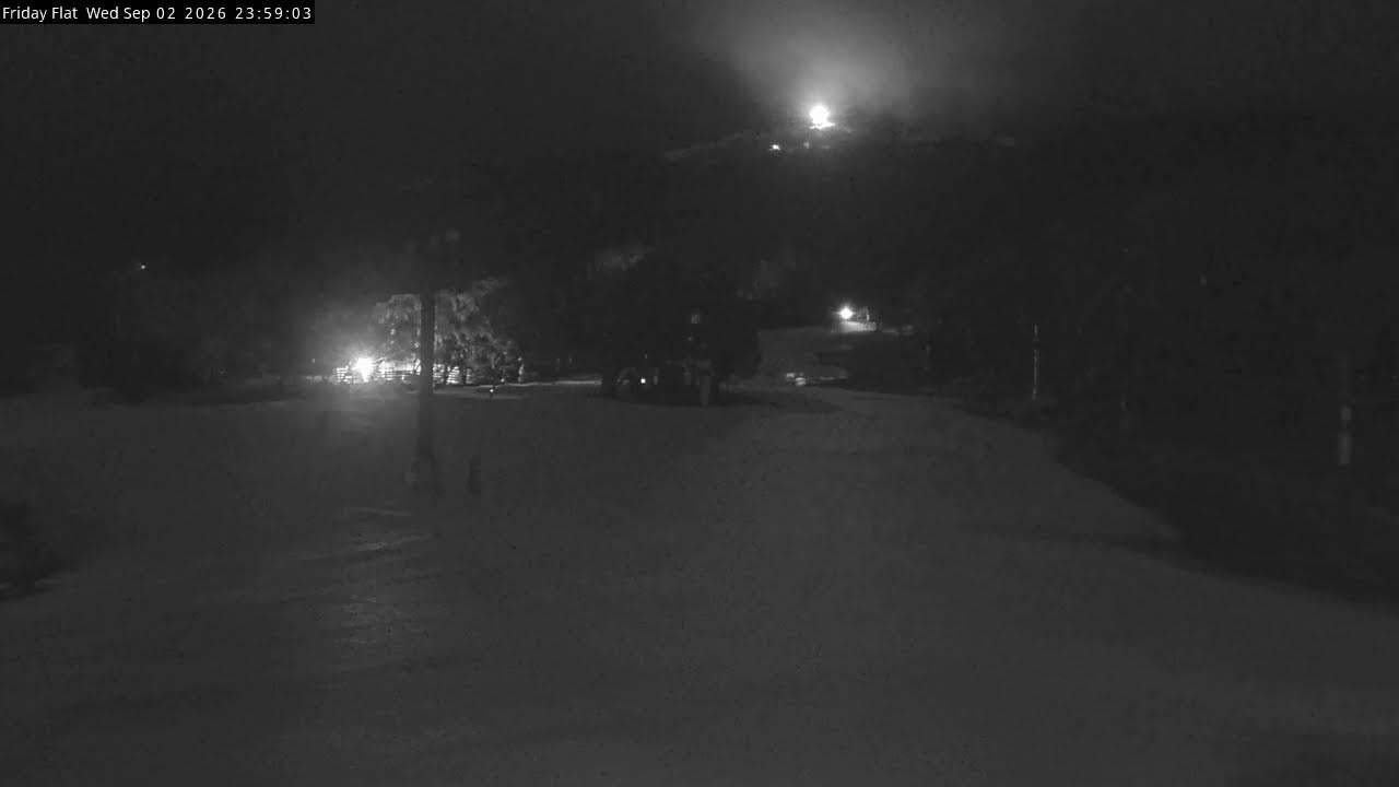 Thredbo Friday Flat Live snow cam captured at 2 September 2026 at 11:59 pm AEST