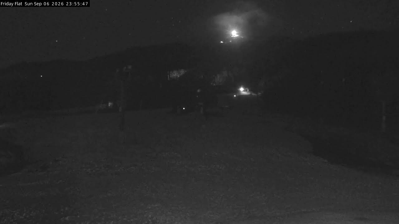 Thredbo Friday Flat Live snow cam captured at 6 September 2026 at 11:59 pm AEST
