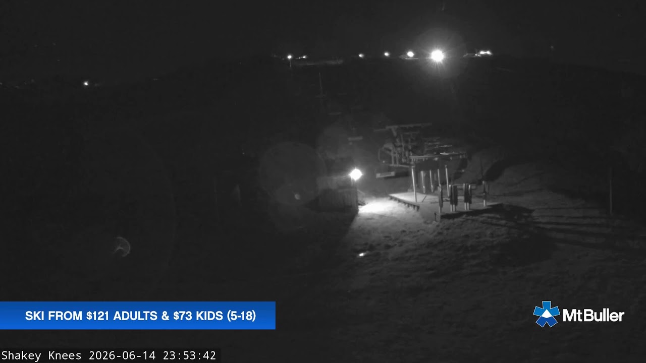 Mt Buller Shakey Knees Live snow cam captured at 14 June 2026 at 11:55 pm AEST