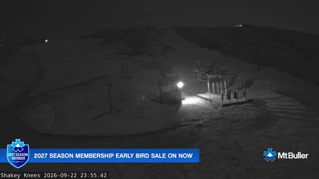 Mt Buller Shakey Knees Live snow cam captured at 22 September 2026 at 11:56 pm AEST