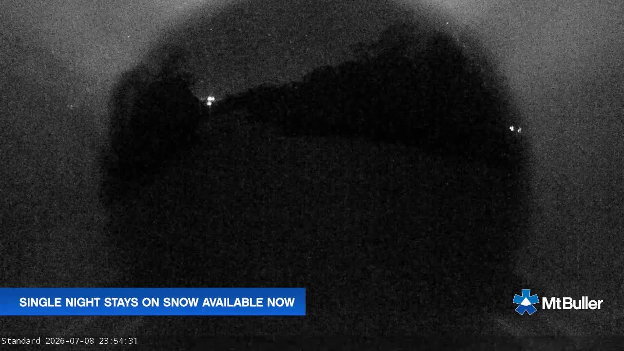 Mt Buller Standard Run Live snow cam captured at 8 July 2026 at 11:57 pm AEST