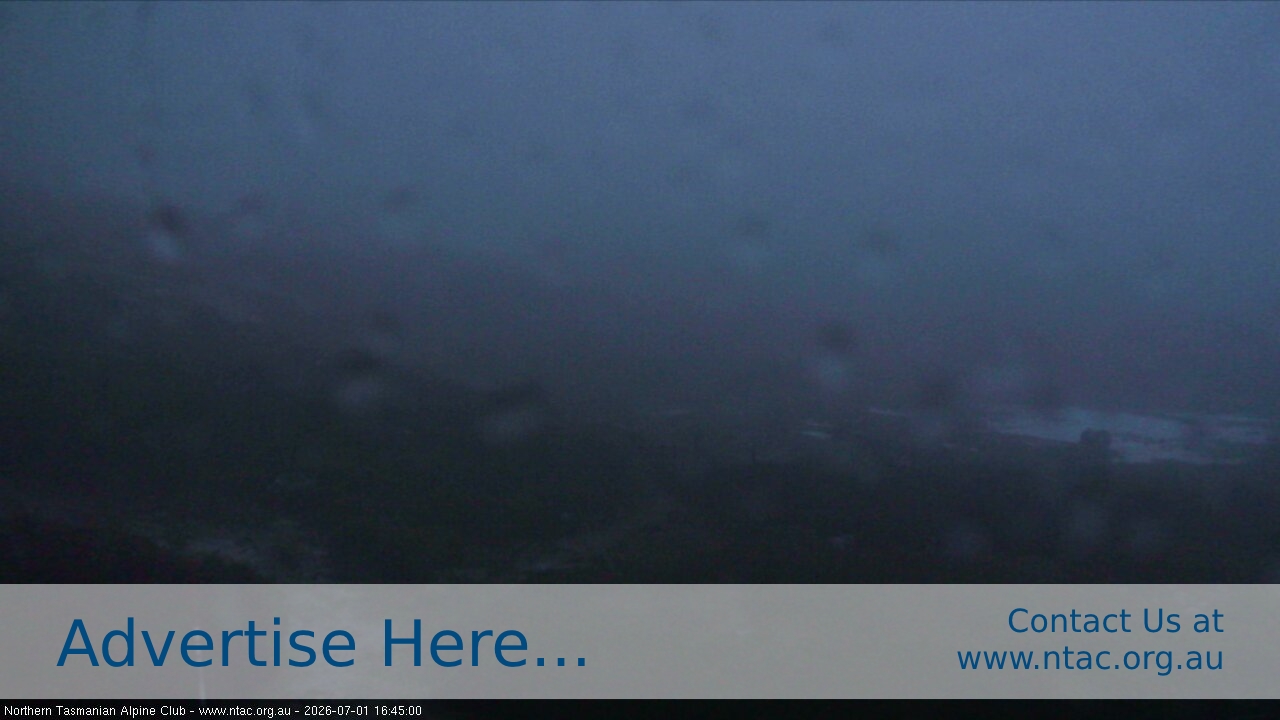Ben Lomond NTAC Front Slopes snow cam captured at 1 July 2026 at 10:51 pm AEST