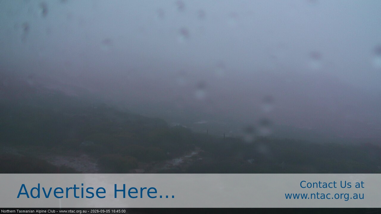 Ben Lomond NTAC Front Slopes snow cam captured at 5 September 2026 at 4:49 pm AEST