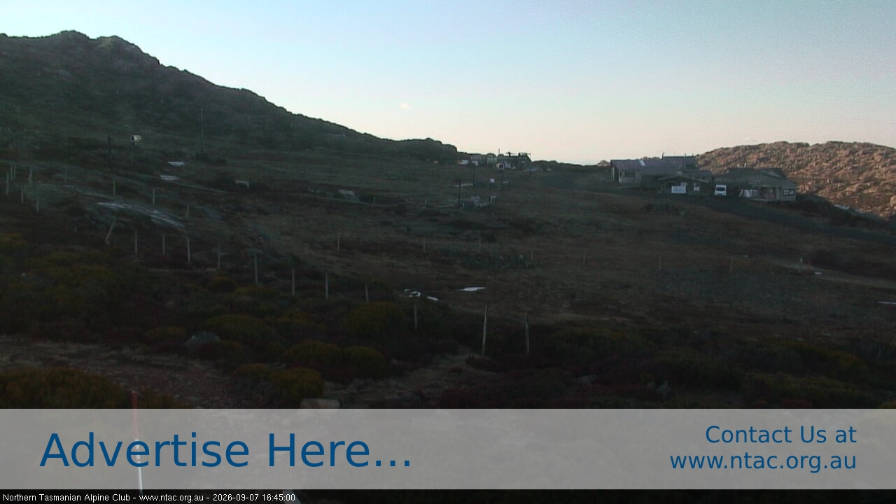 Ben Lomond NTAC Front Slopes snow cam captured at 7 September 2026 at 4:53 pm AEST