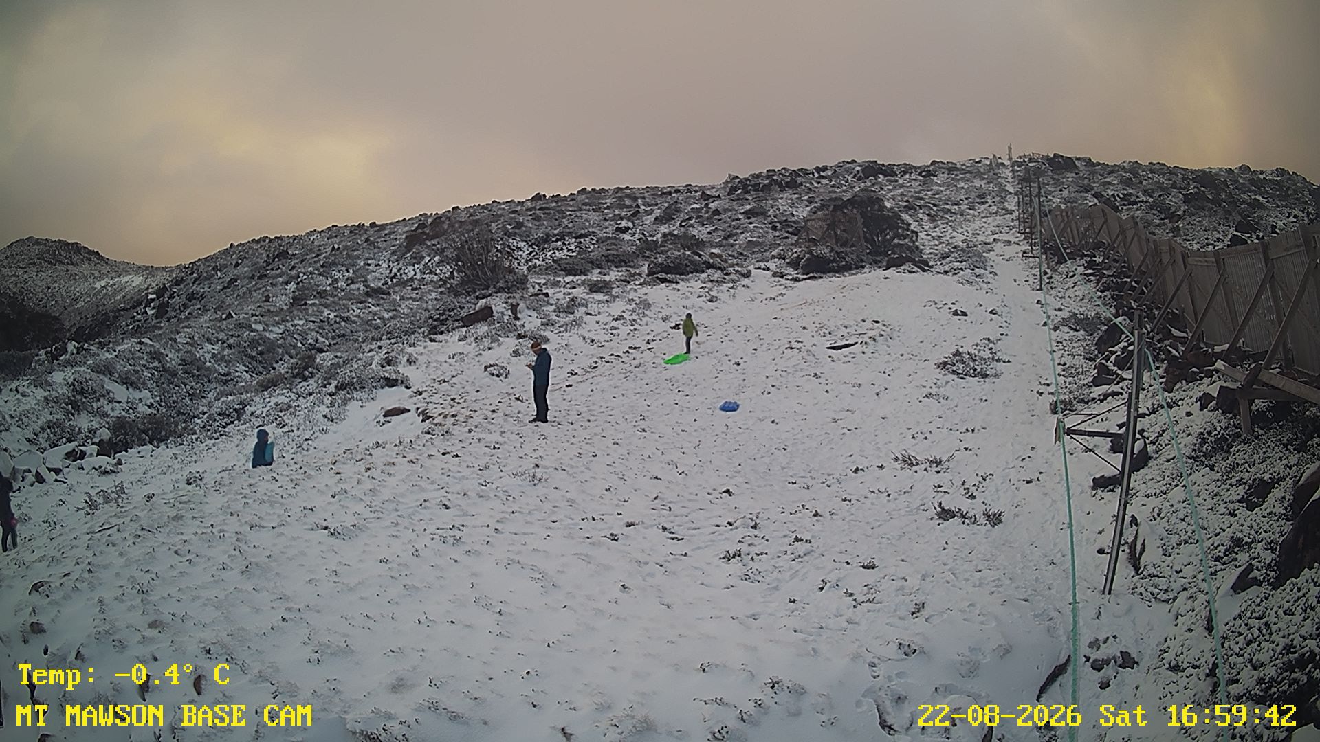 Mt Mawson Base Cam #1 snow cam captured at 22 August 2026 at 5:13 pm AEST