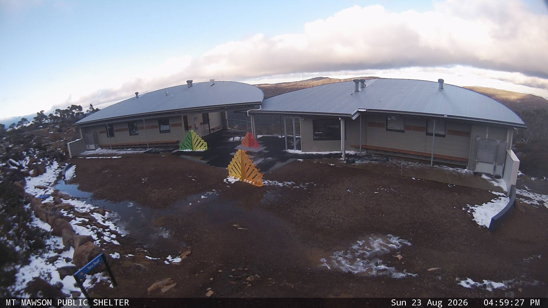 Mt Mawson Public Shelter snow cam captured at 23 August 2026 at 5:13 pm AEST