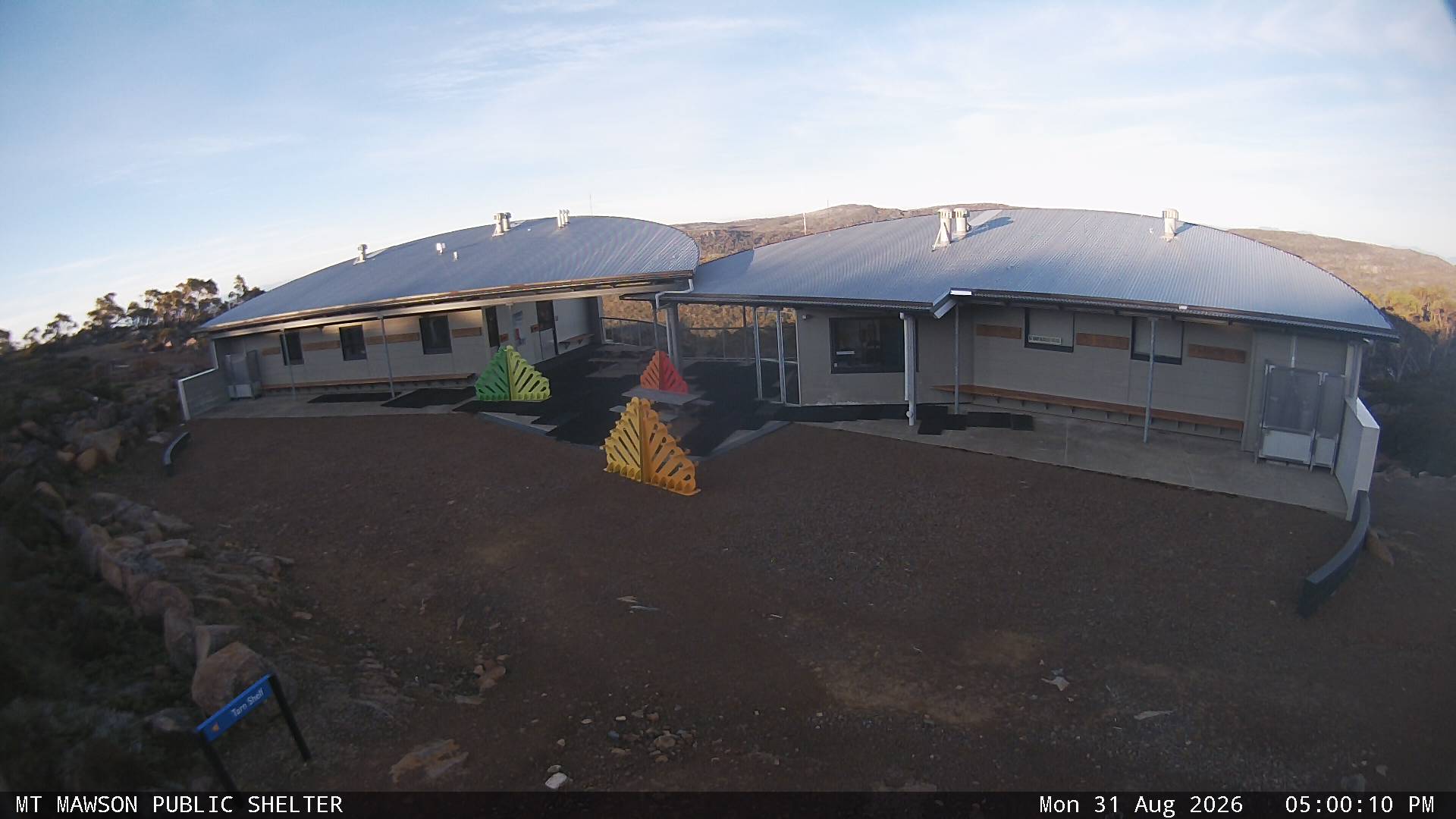 Mt Mawson Public Shelter snow cam captured at 31 August 2026 at 5:15 pm AEST