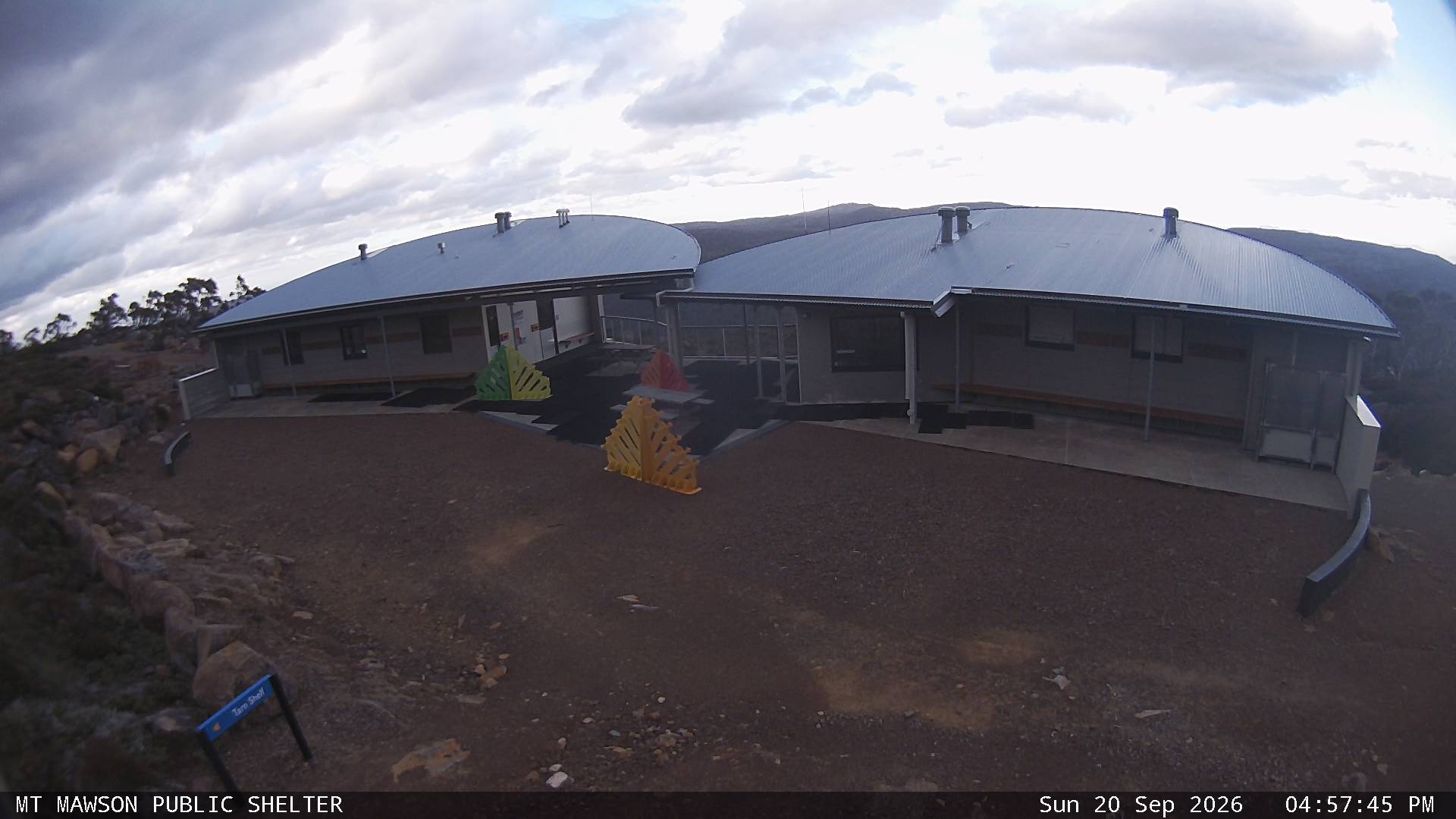 Mt Mawson Public Shelter snow cam captured at 20 September 2026 at 5:08 pm AEST