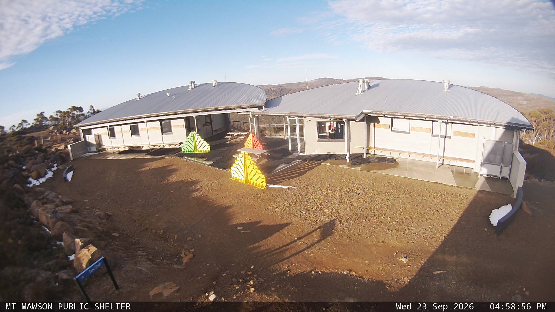 Mt Mawson Public Shelter snow cam captured at 23 September 2026 at 5:13 pm AEST
