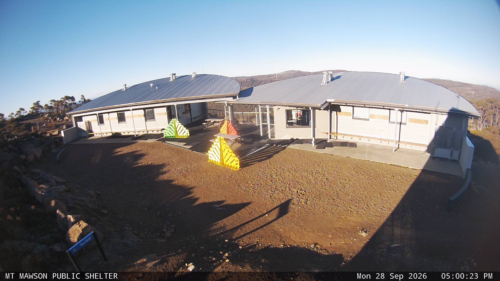 Mt Mawson Public Shelter snow cam captured at 28 September 2026 at 5:15 pm AEST