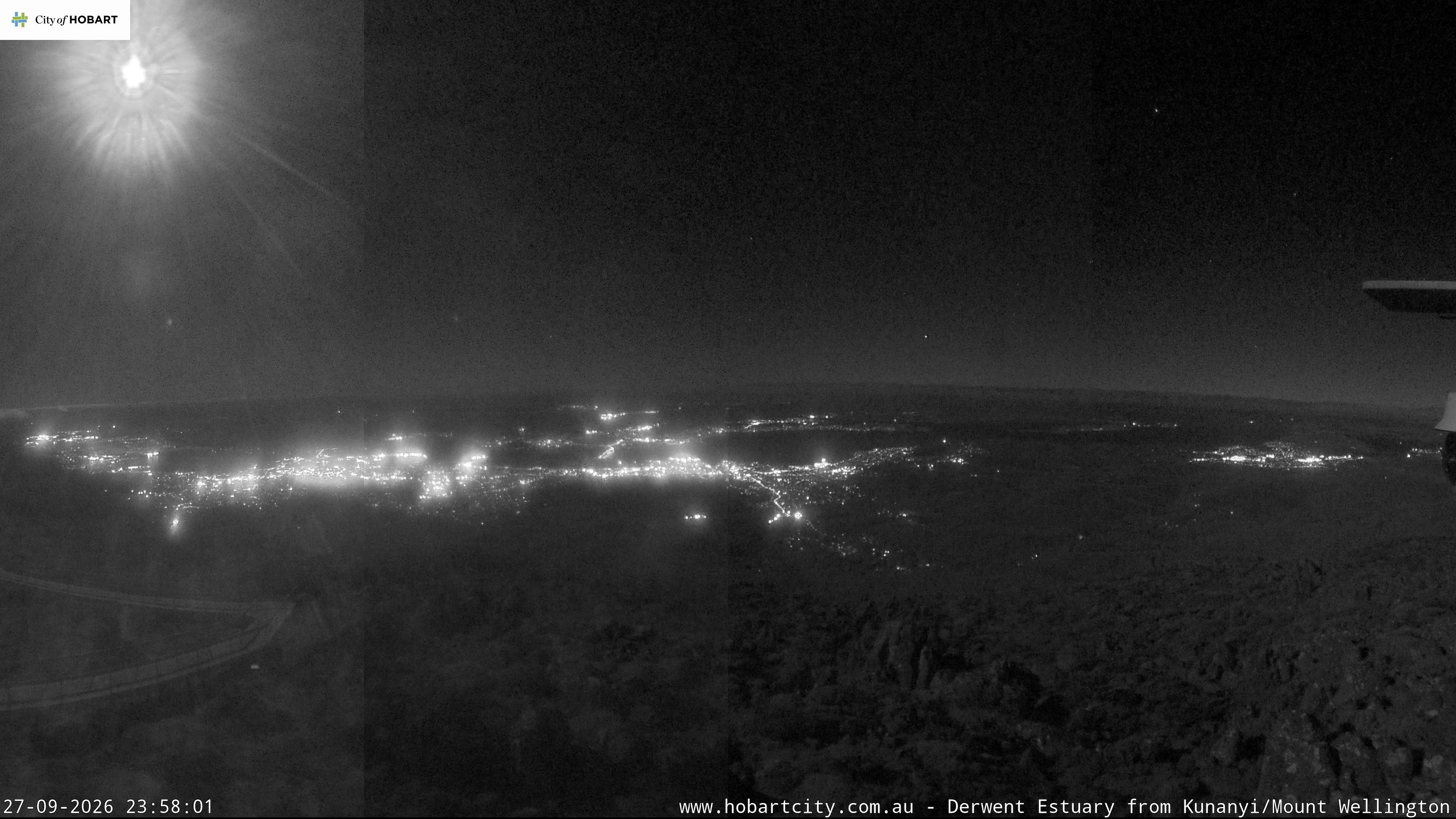 kunanyi / Mt Wellington Hobart and Derwent Estuary snow cam captured at 27 September 2026 at 11:58 pm AEST