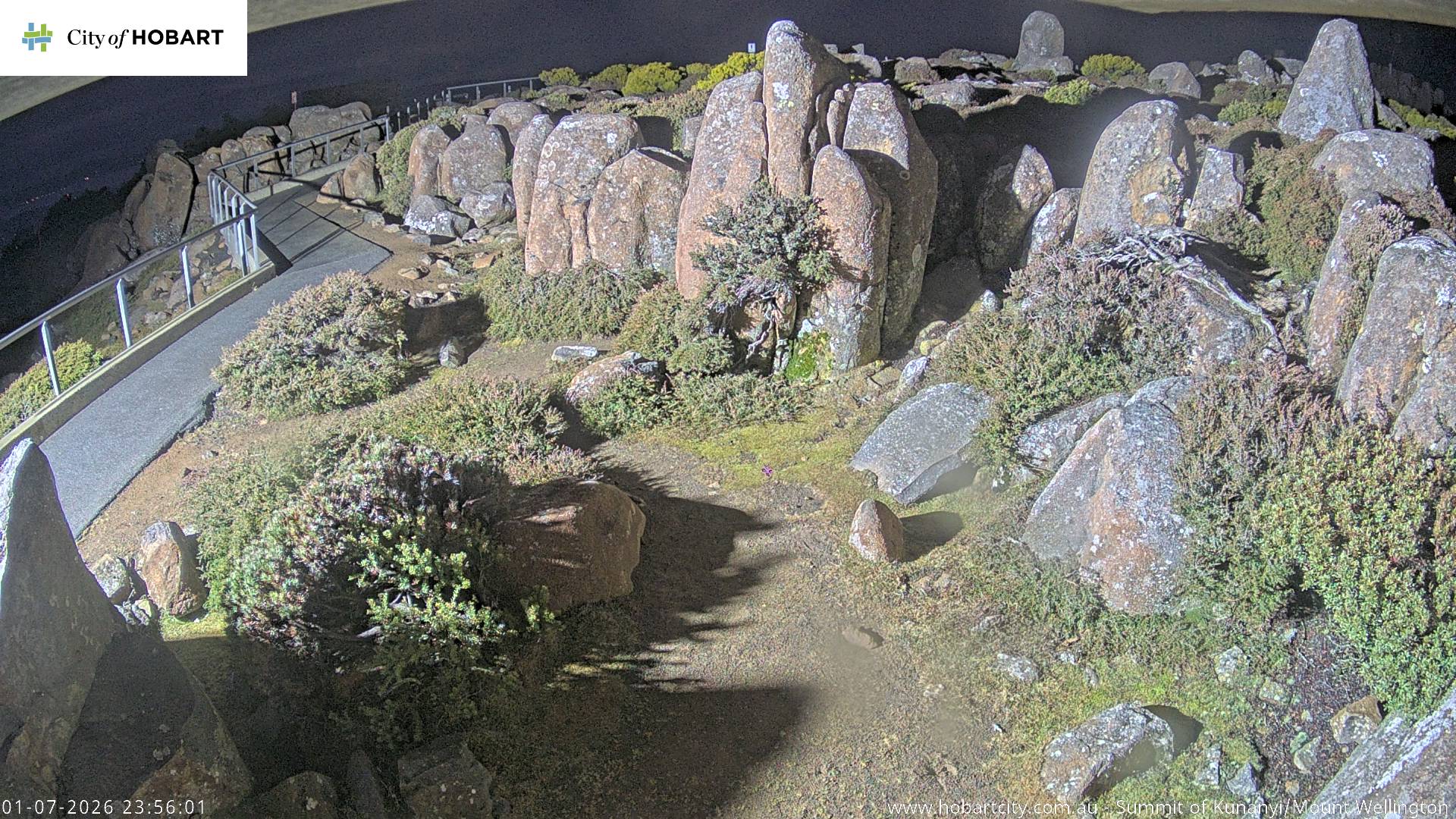 kunanyi / Mt Wellington Summit snow cam captured at 1 July 2026 at 11:56 pm AEST