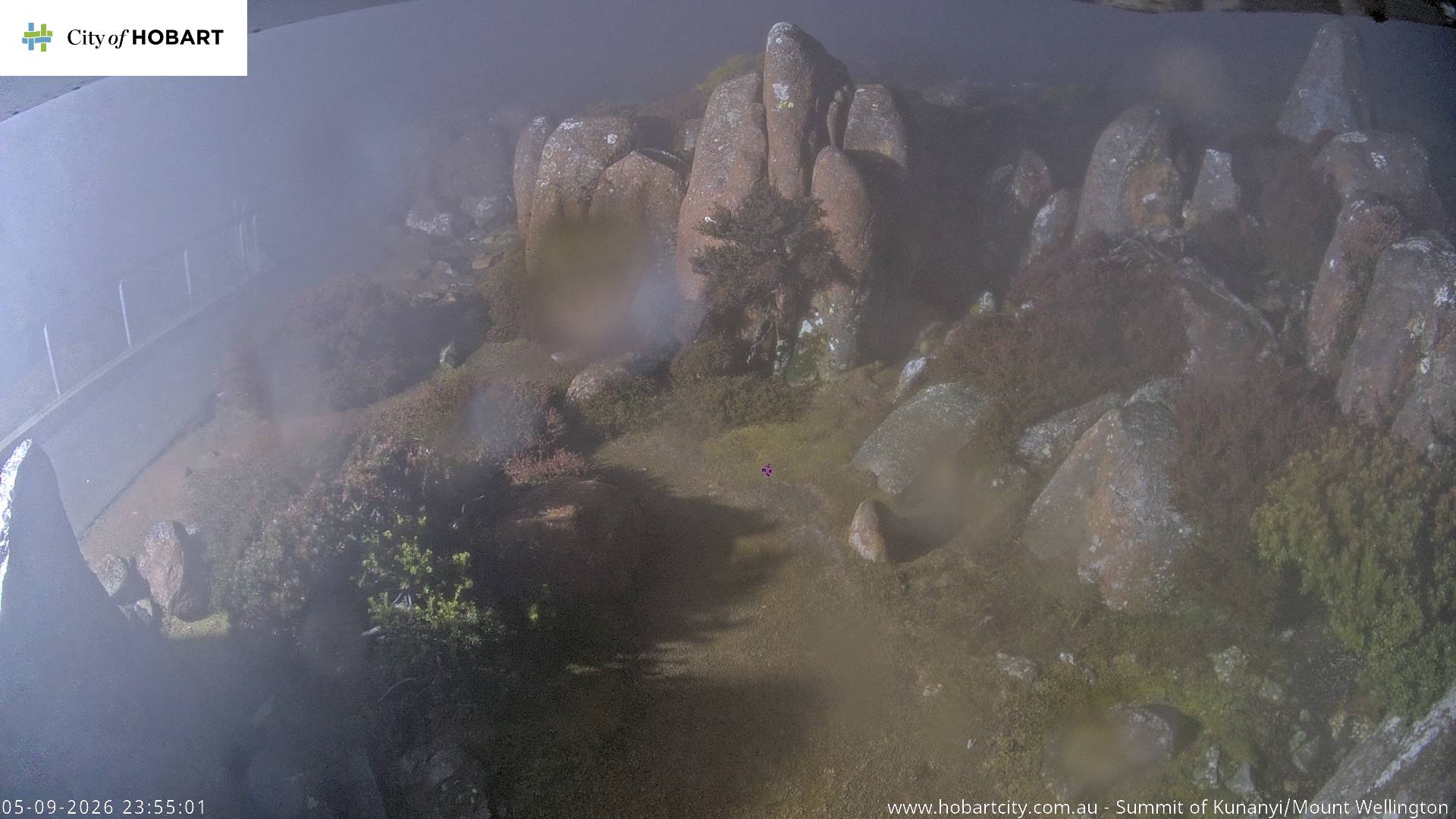kunanyi / Mt Wellington Summit snow cam captured at 5 September 2026 at 11:55 pm AEST
