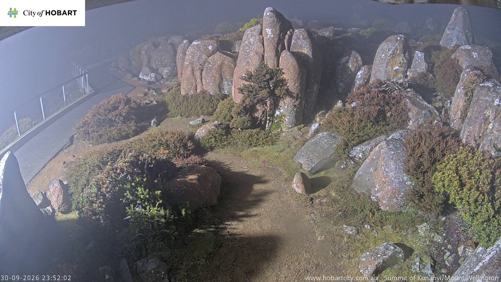 kunanyi / Mt Wellington Summit snow cam captured at 30 September 2026 at 11:52 pm AEST