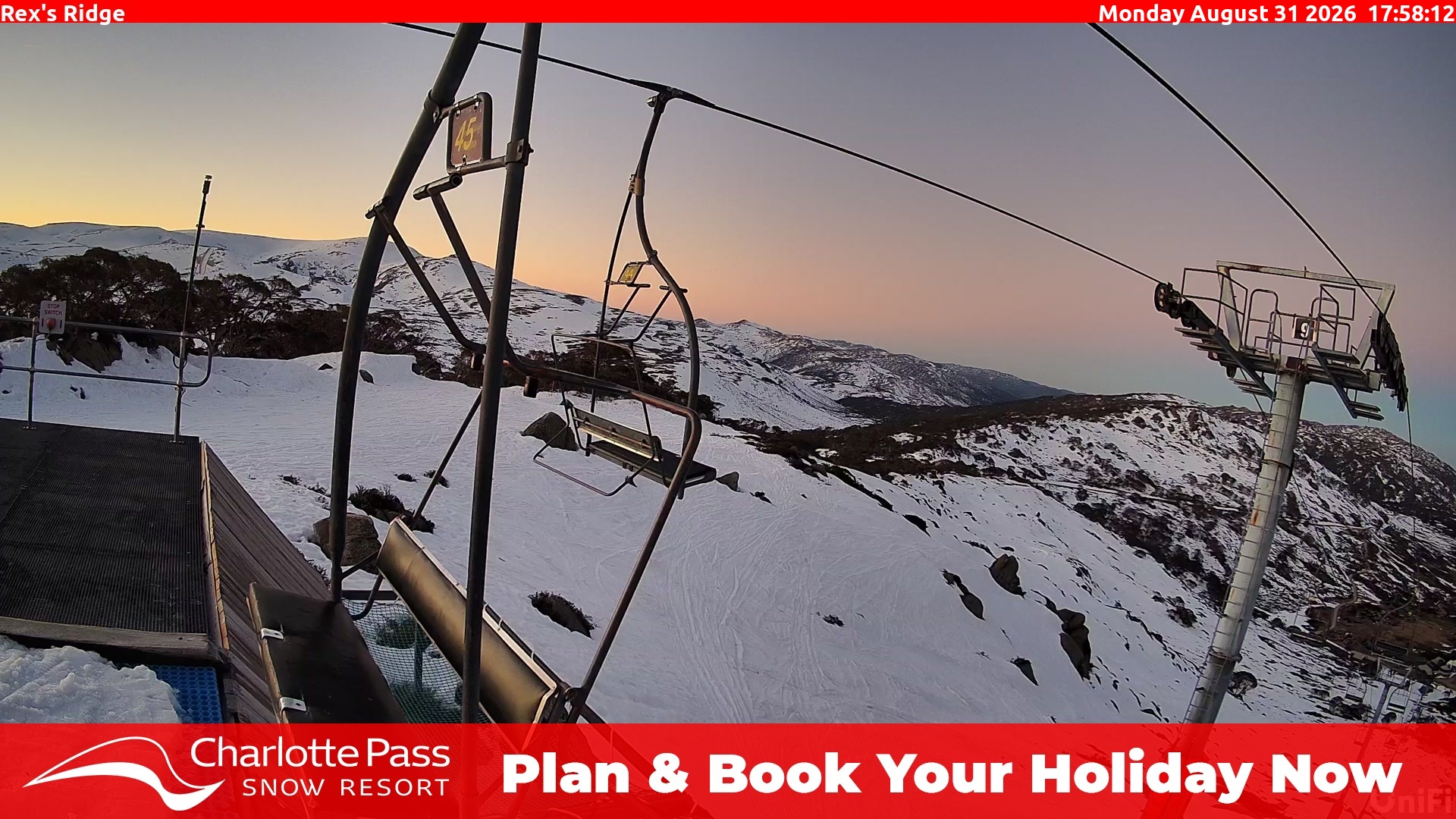 Charlotte Pass Rex's Ridge snow cam captured at 31 August 2026 at 6:02 pm AEST