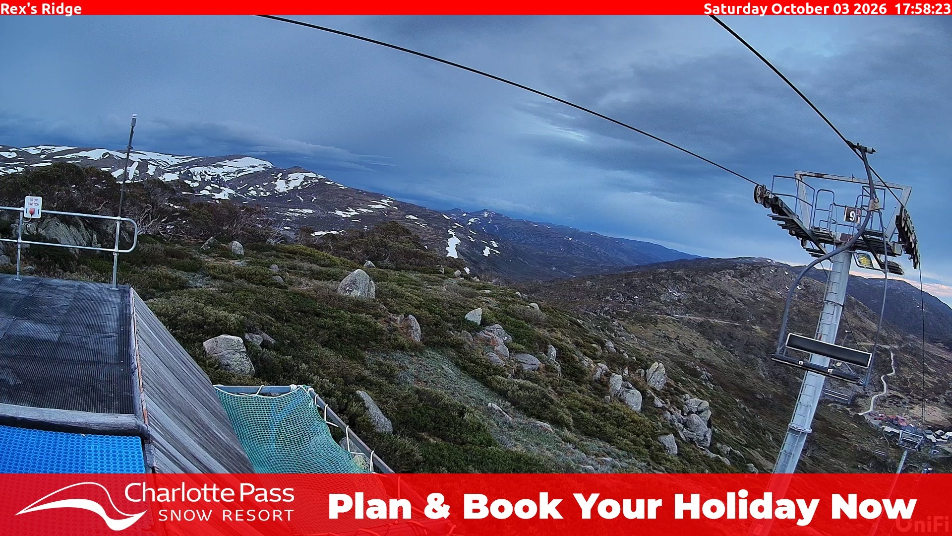 Charlotte Pass Rex's Ridge snow cam captured at 3 October 2026 at 6:18 pm AEST