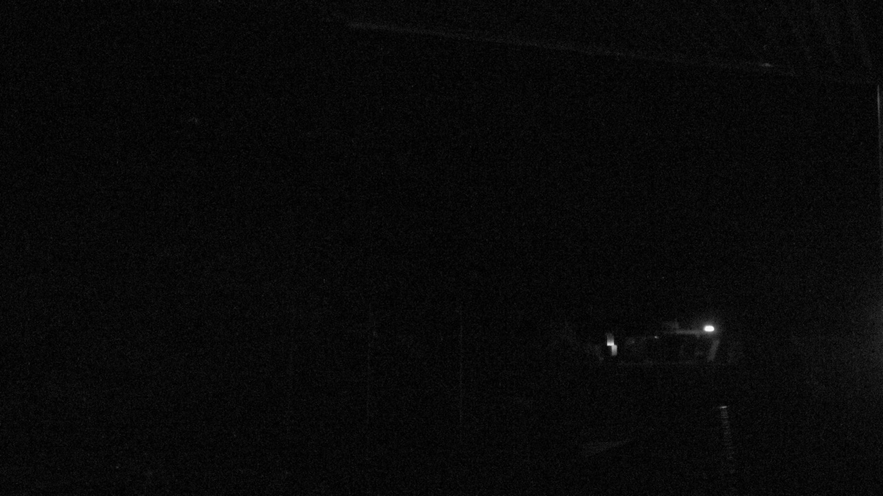 Coronet Peak Meadows Base snow cam captured at 5 October 2026 at 9:27 pm NZDT