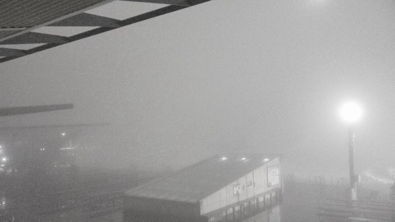 Coronet Peak Coronet Express snow cam captured at 6 September 2026 at 11:41 pm NZST