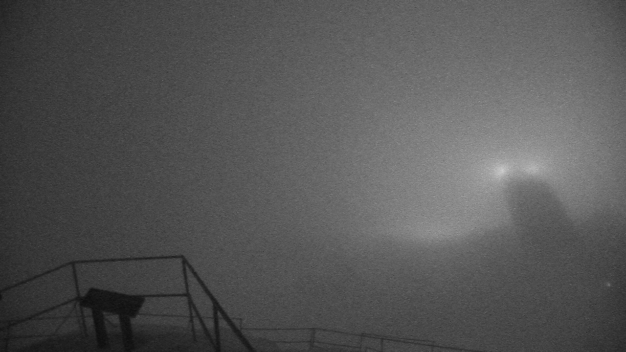Coronet Peak Coronet Peak Summit snow cam captured at 6 September 2026 at 9:40 pm NZST