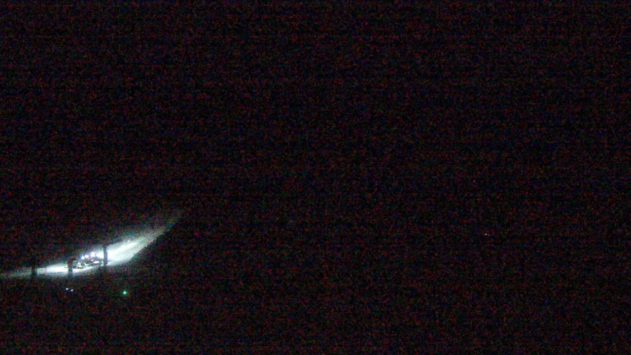 The Remarkables Base Area – Towards Sugar Basin snow cam captured at 1 October 2026 at 9:46 pm NZDT