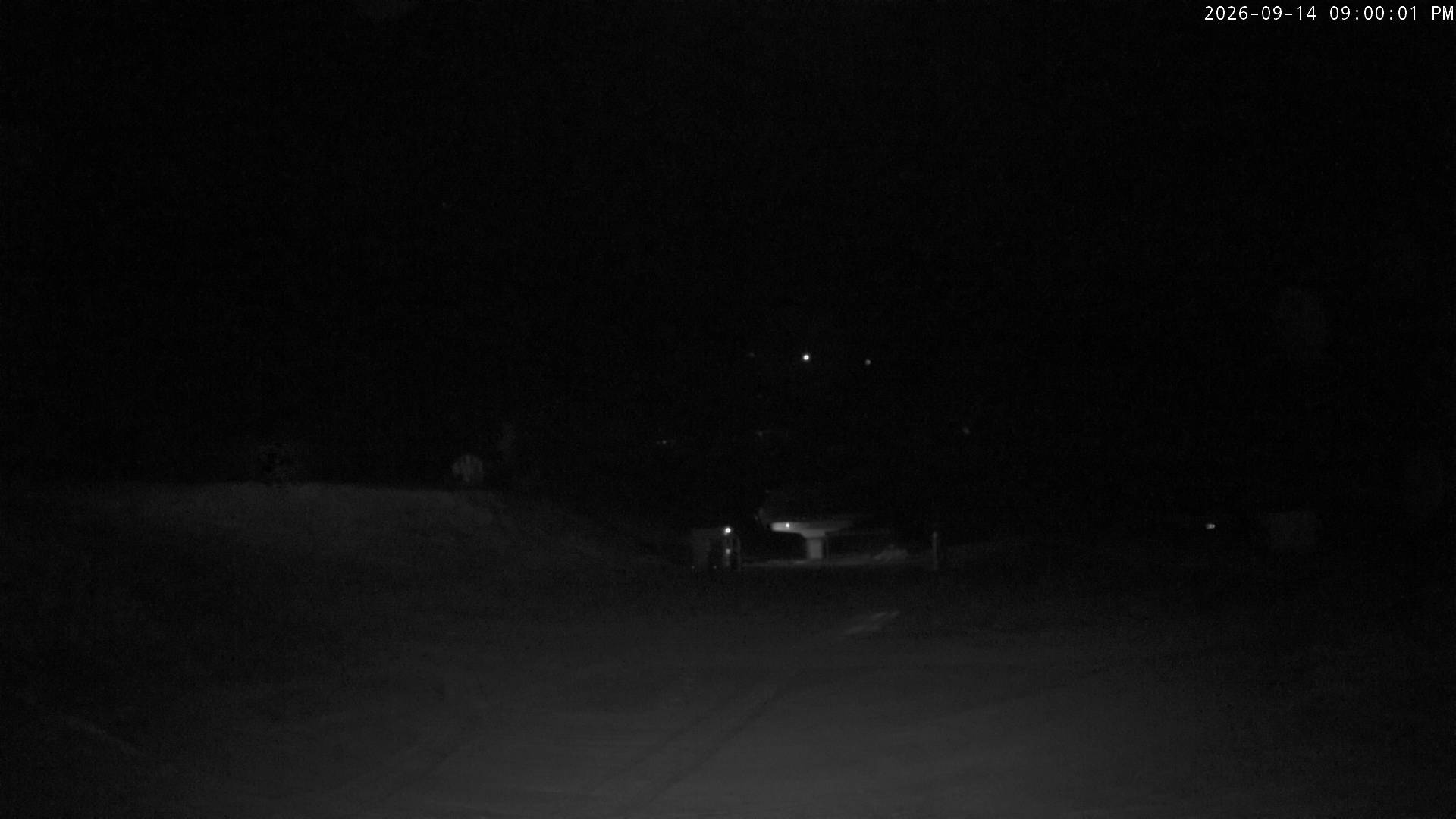 Cardrona Alpine Resort Main Basin snow cam captured at 14 September 2026 at 9:25 pm NZST