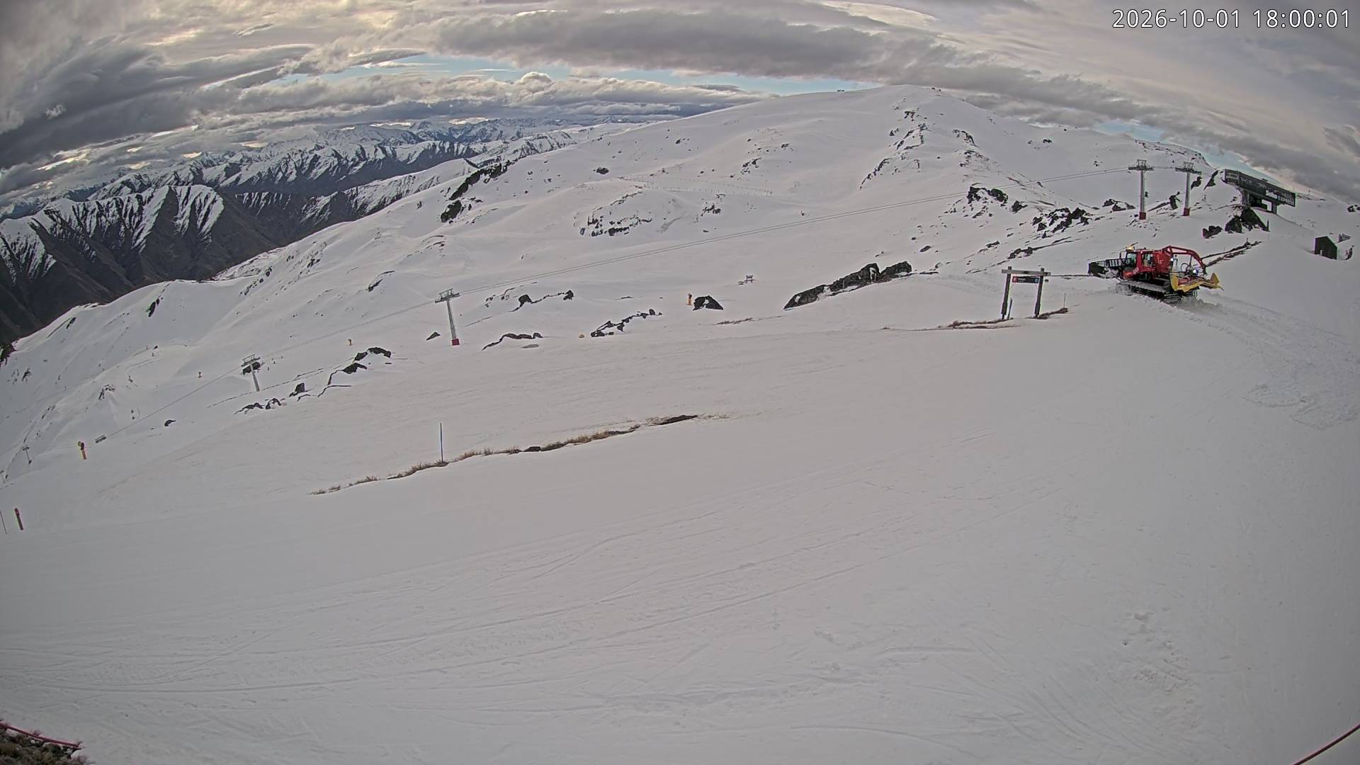 Cardrona Alpine Resort Soho Basin snow cam captured at 1 October 2026 at 6:06 pm NZDT