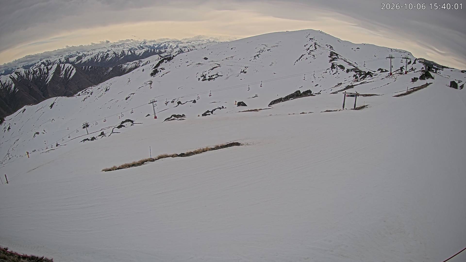 Cardrona Alpine Resort Soho Basin snow cam captured at 6 October 2026 at 3:45 pm NZDT