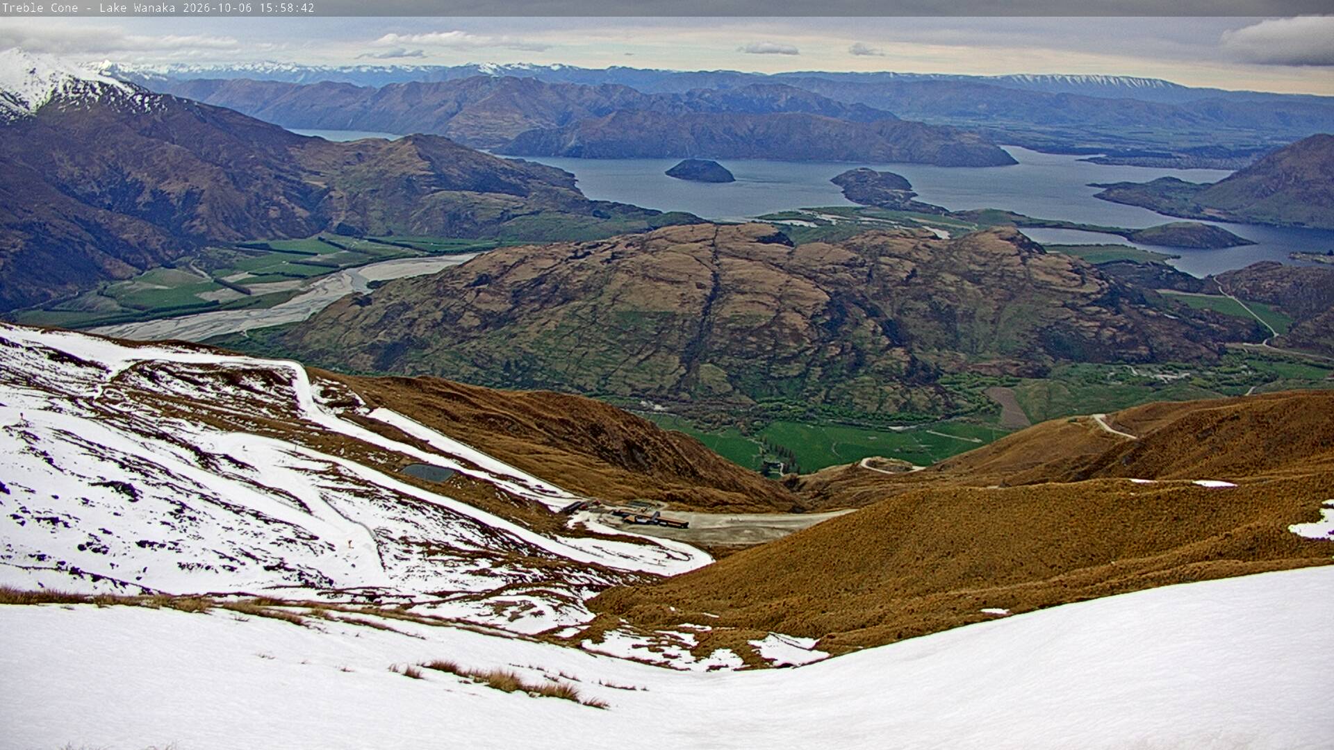 Treble Cone Lake Wānaka View snow cam captured at 6 October 2026 at 4:48 pm NZDT