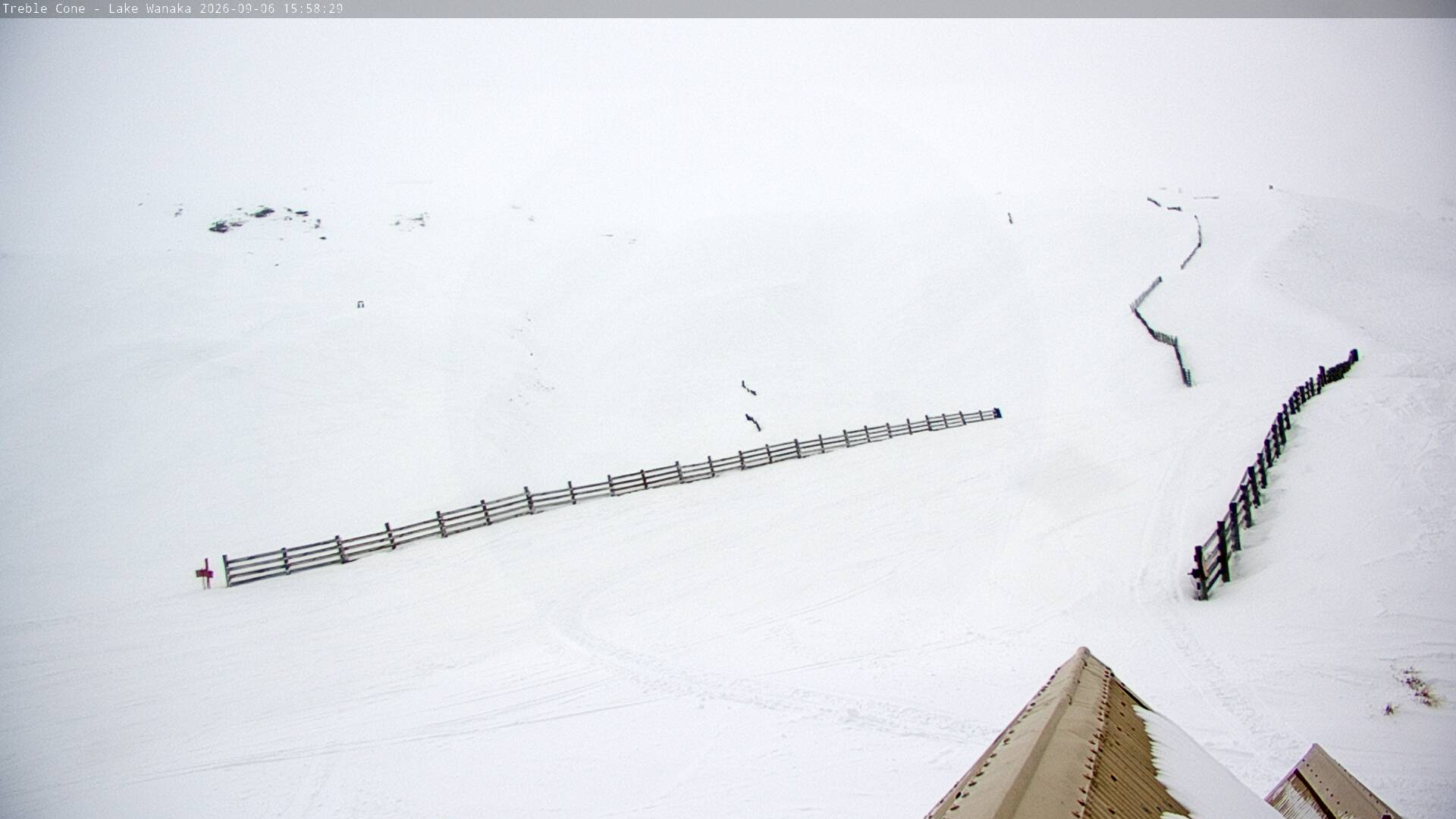 Treble Cone Saddle Basin snow cam captured at 6 September 2026 at 4:34 pm NZST