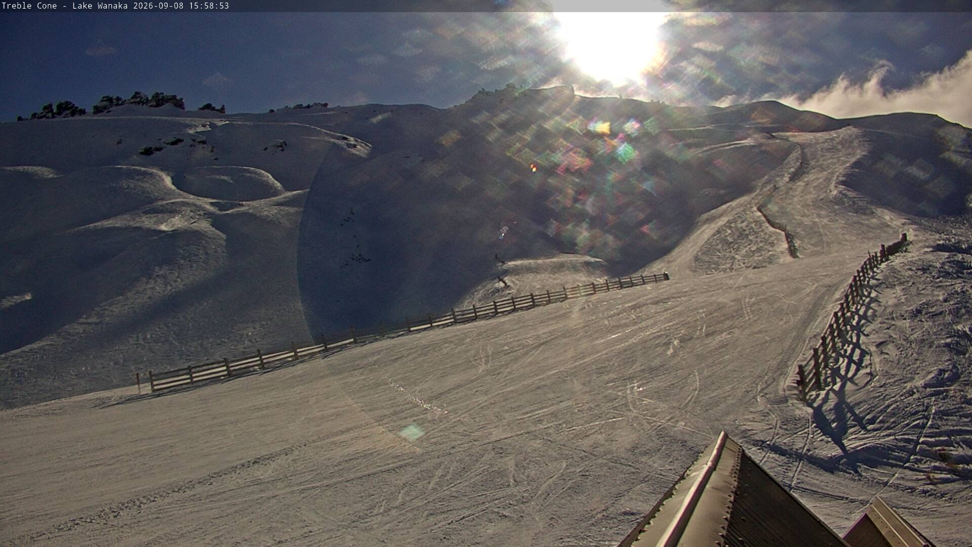 Treble Cone Saddle Basin snow cam captured at 8 September 2026 at 3:45 pm NZST