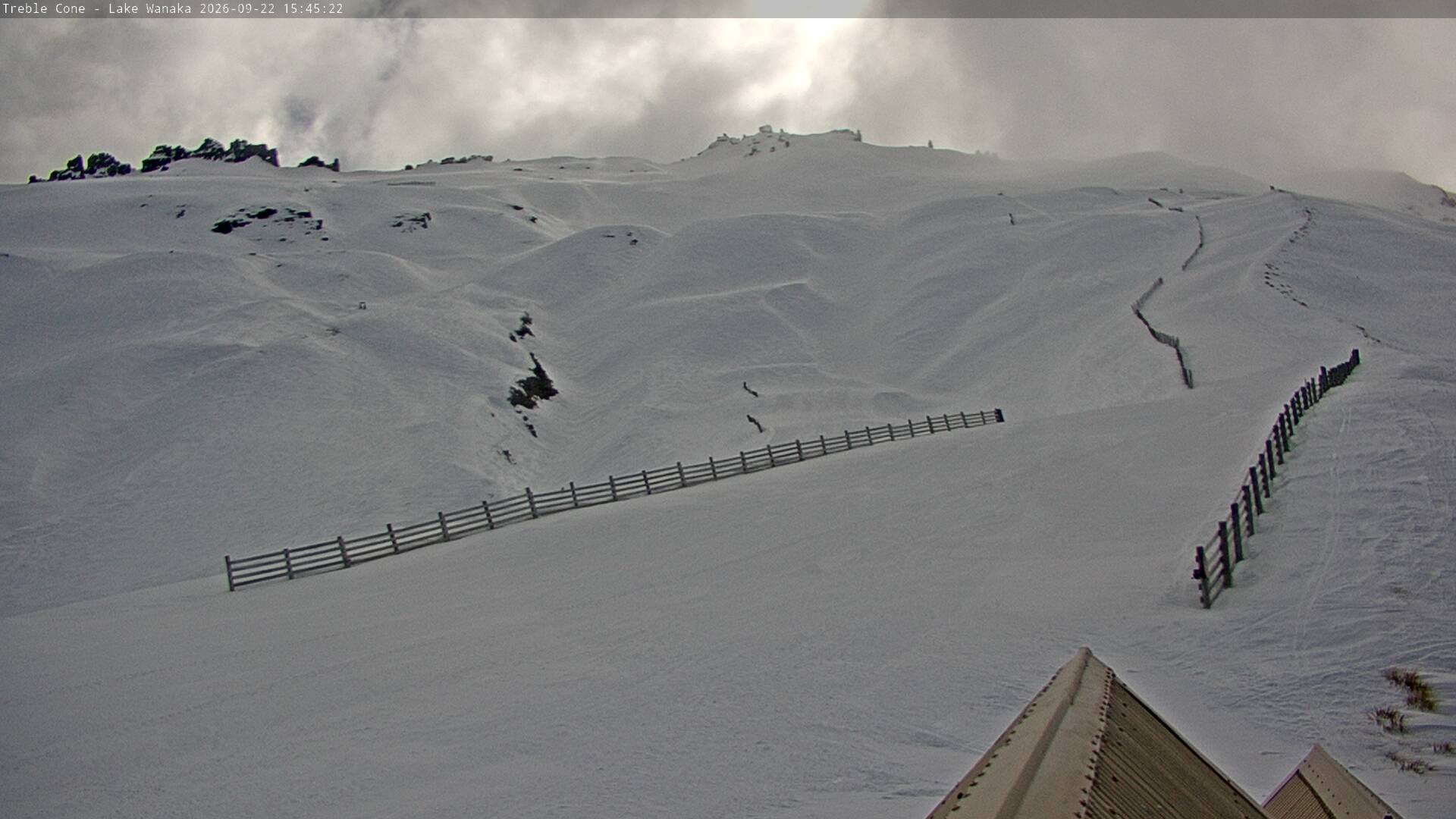 Treble Cone Saddle Basin snow cam captured at 22 September 2026 at 3:27 pm NZST
