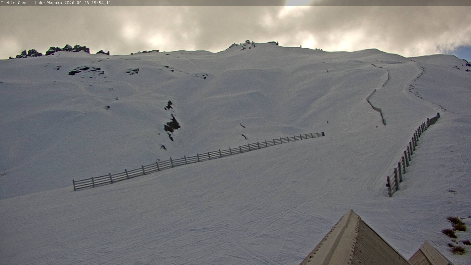 Treble Cone Saddle Basin snow cam captured at 26 September 2026 at 3:39 pm NZST