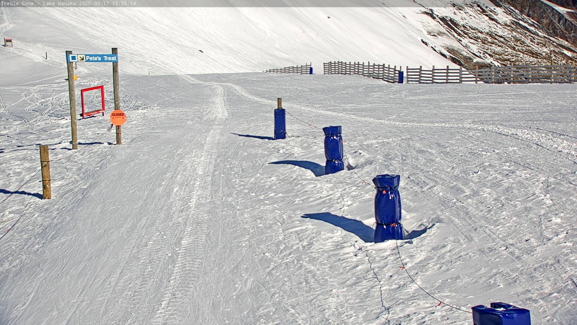 Treble Cone Saddle Gate snow cam captured at 17 September 2026 at 3:44 pm NZST