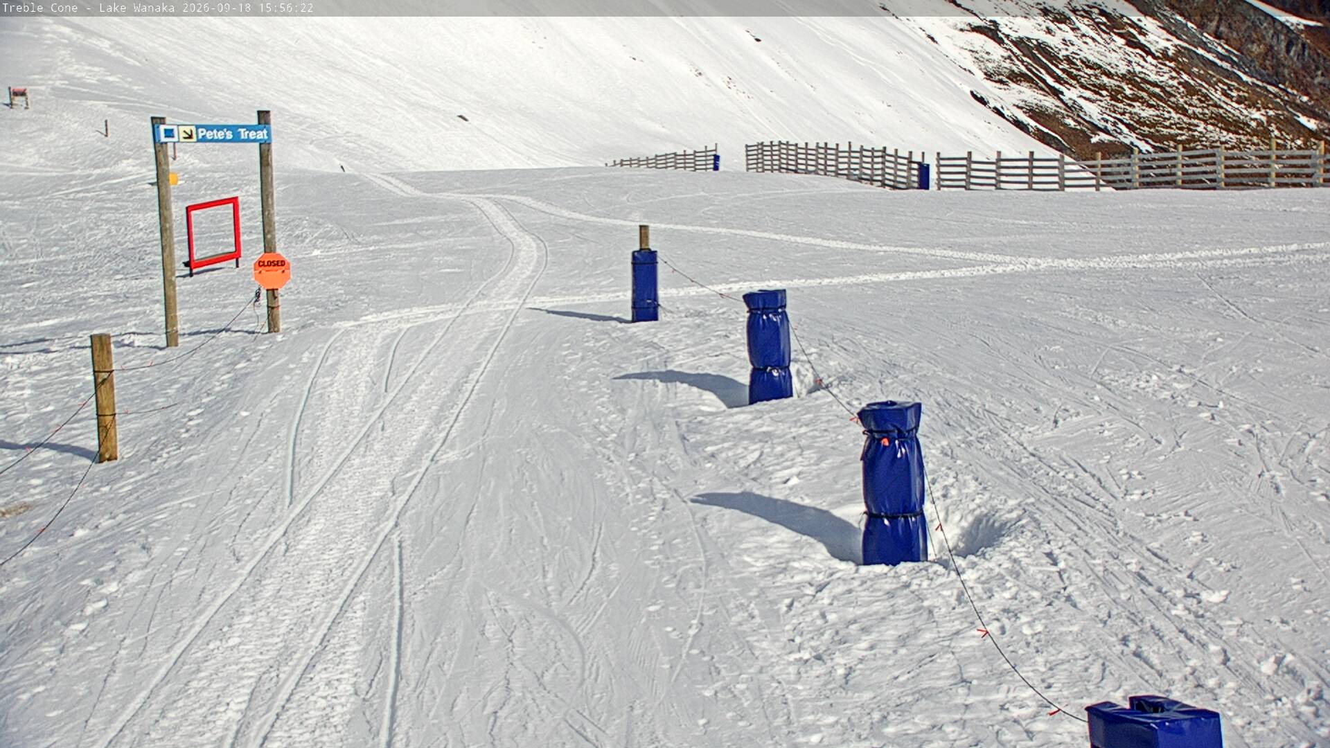 Treble Cone Saddle Gate snow cam captured at 18 September 2026 at 3:46 pm NZST