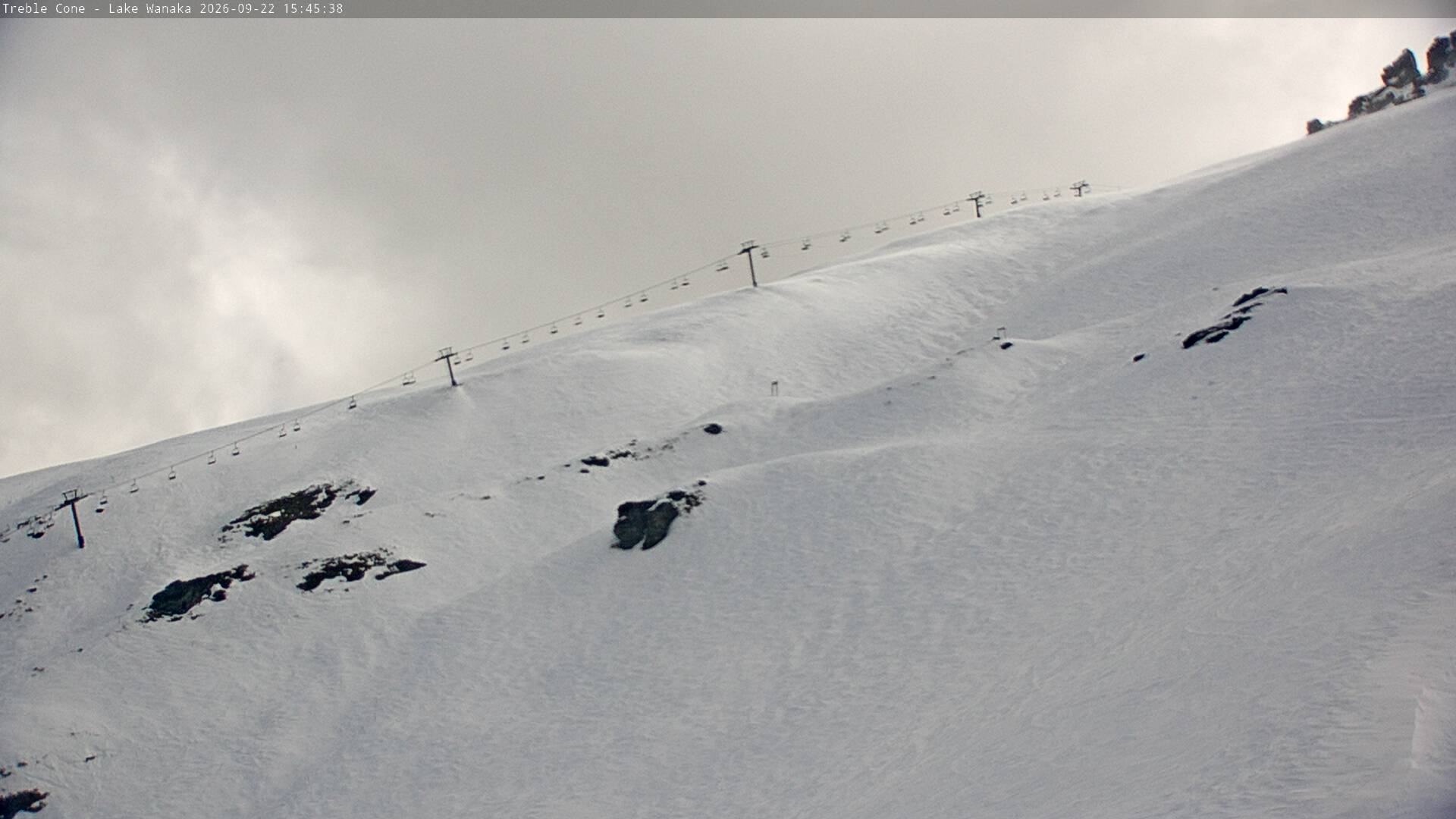 Treble Cone Saddle Chair snow cam captured at 22 September 2026 at 3:27 pm NZST
