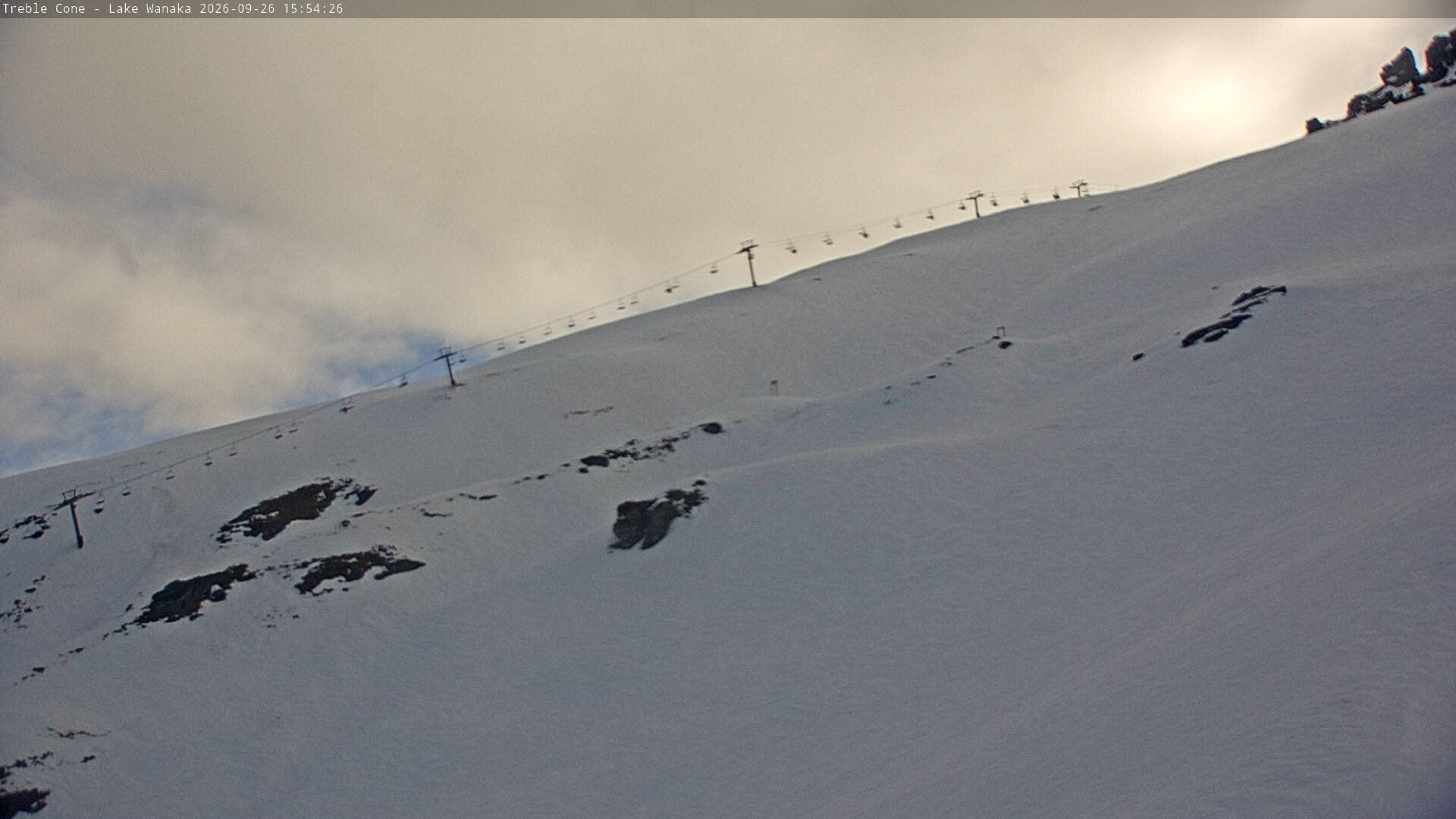 Treble Cone Saddle Chair snow cam captured at 26 September 2026 at 3:39 pm NZST