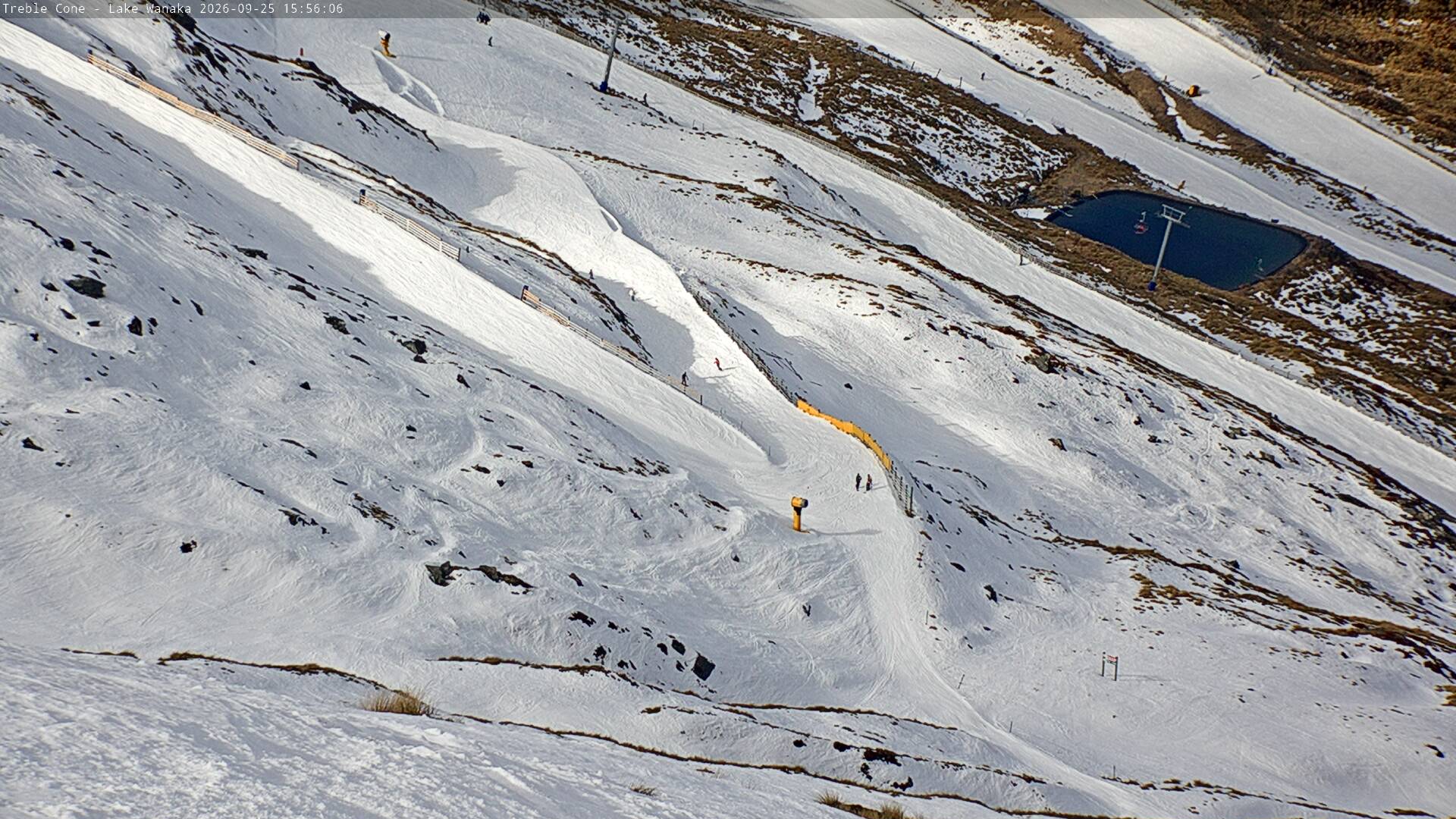 Treble Cone Lower Home Basin snow cam captured at 25 September 2026 at 3:38 pm NZST
