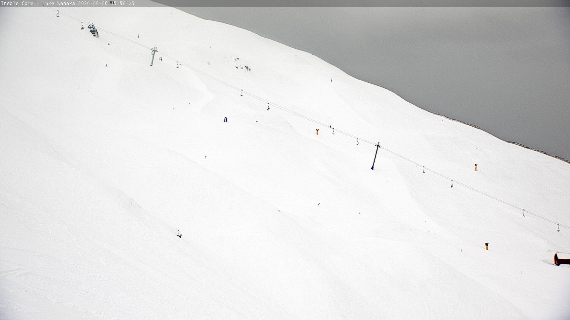 Treble Cone Home Basin Close-up snow cam captured at 6 September 2026 at 4:34 pm NZST