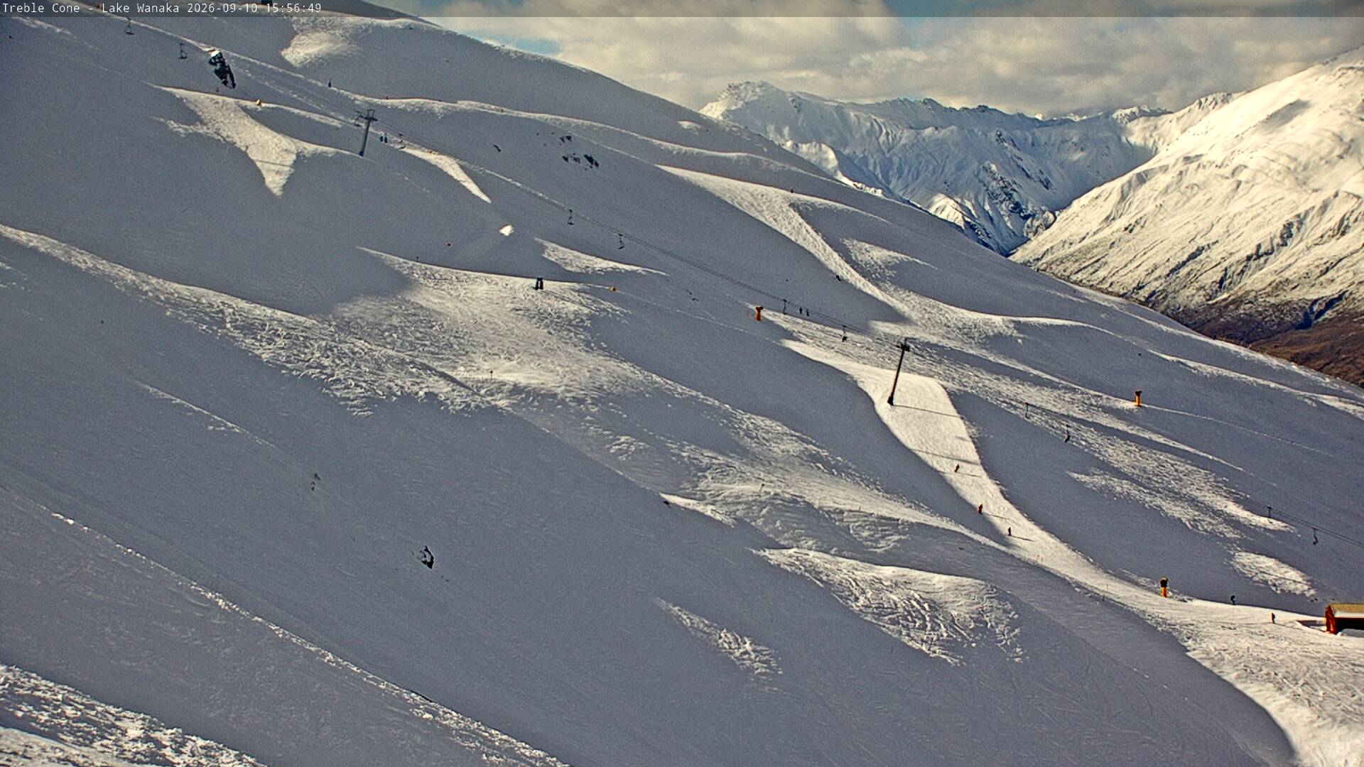Treble Cone Home Basin Close-up snow cam captured at 10 September 2026 at 3:46 pm NZST