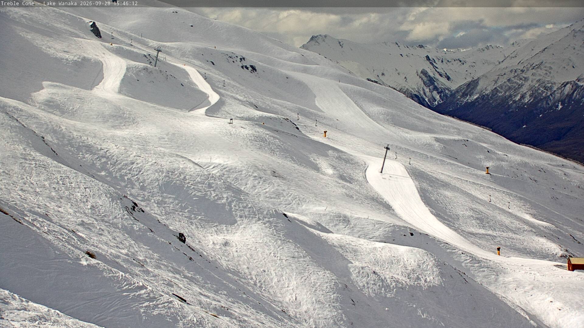 Treble Cone Home Basin Close-up snow cam captured at 28 September 2026 at 4:37 pm NZDT