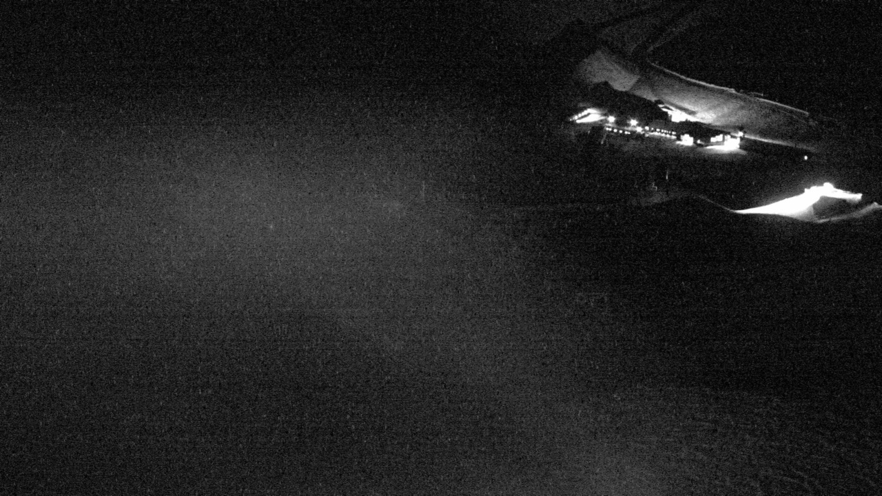 Mt Hutt Inner Basin snow cam captured at 10 September 2026 at 8:51 pm NZST