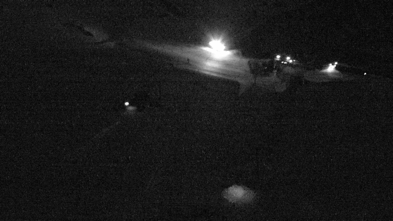 Mt Hutt Inner Basin snow cam captured at 19 September 2026 at 9:05 pm NZST
