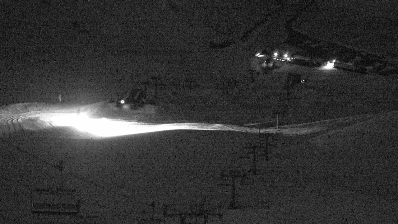 Mt Hutt Inner Basin snow cam captured at 23 September 2026 at 8:51 pm NZST