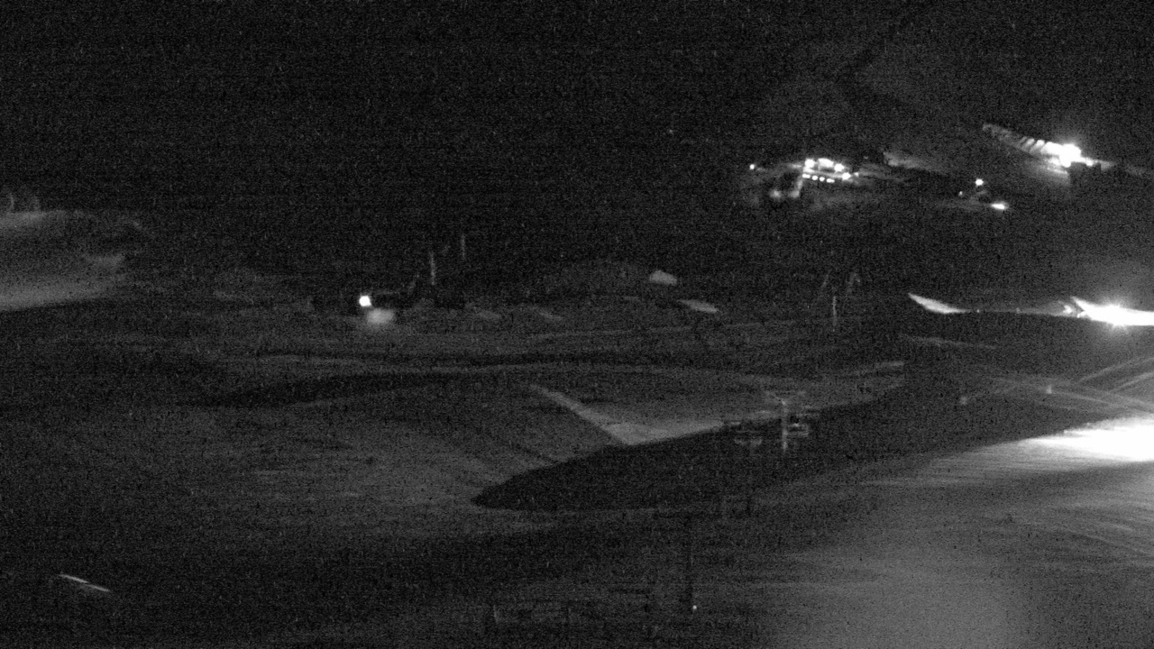 Mt Hutt Inner Basin snow cam captured at 27 September 2026 at 9:20 pm NZDT