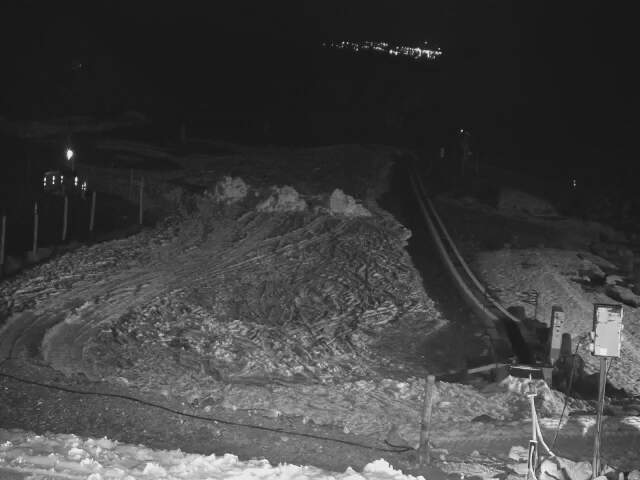 Tūroa Alpine Meadow snow cam captured at 13 September 2026 at 11:57 pm NZST