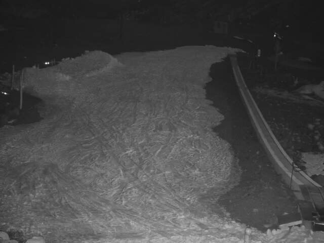 Tūroa Alpine Meadow snow cam captured at 22 September 2026 at 11:57 pm NZST